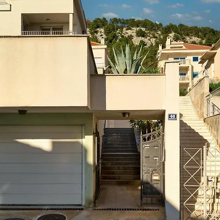 Apartment Sun Hills 7 Split